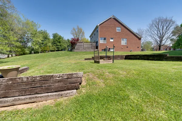 $884,900 | 369 Dandridge Drive, Franklin, TN 37067