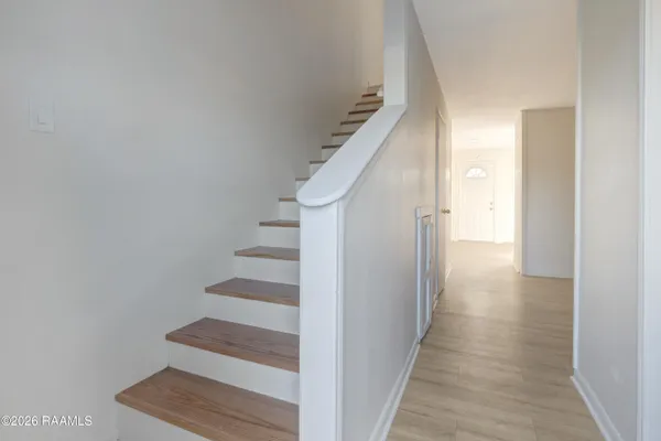 $1,300 | 121 Courtney Drive, Duson, LA 70529