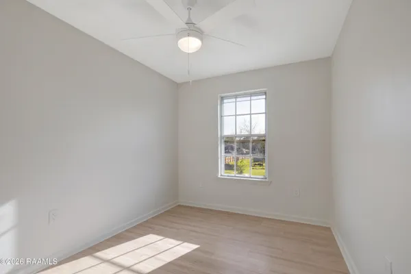 $1,300 | 121 Courtney Drive, Duson, LA 70529