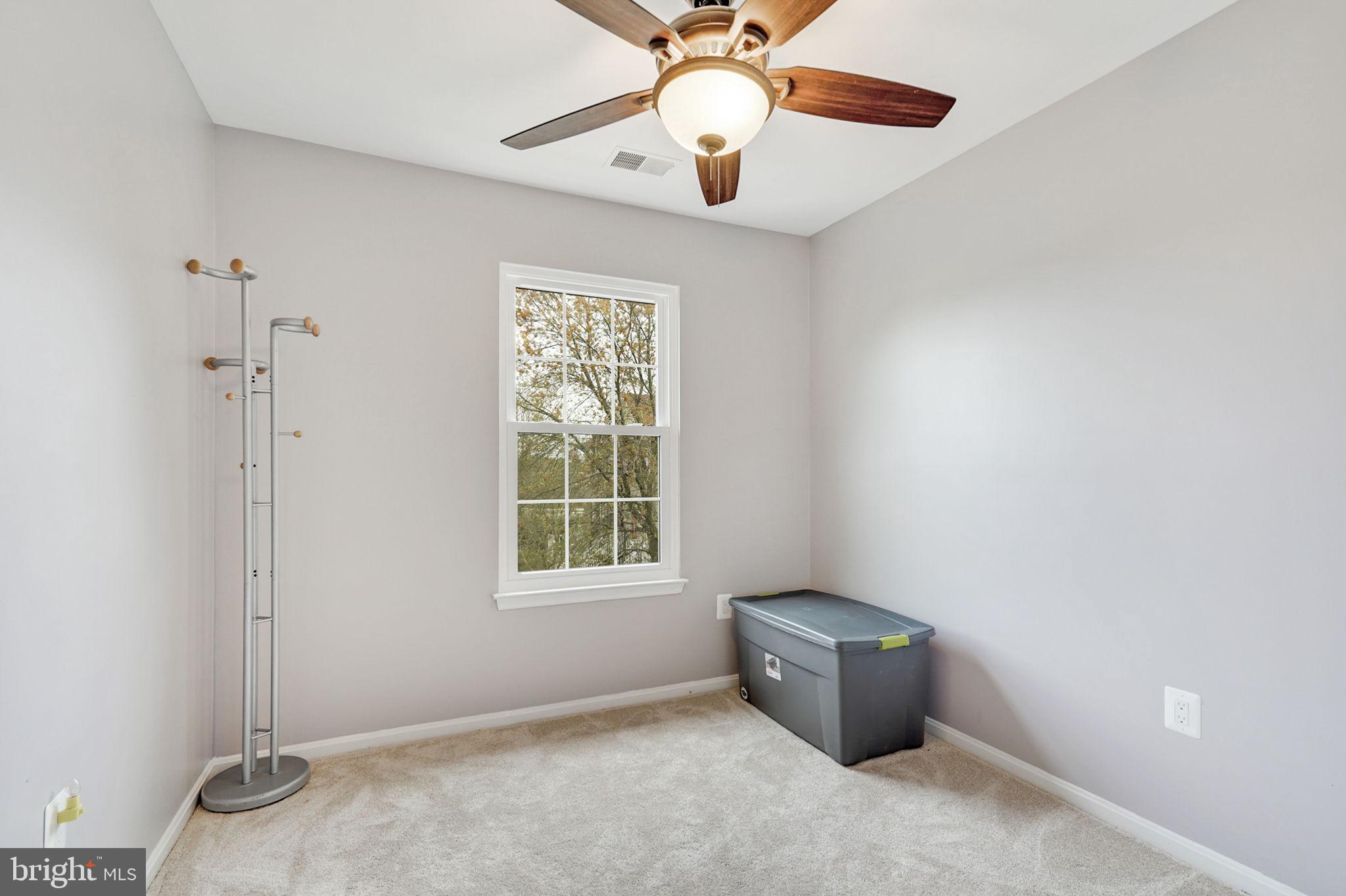 46665 Turnstone Square Sterling, VA 20164 - Photo 24 of 31 Bedroom 2