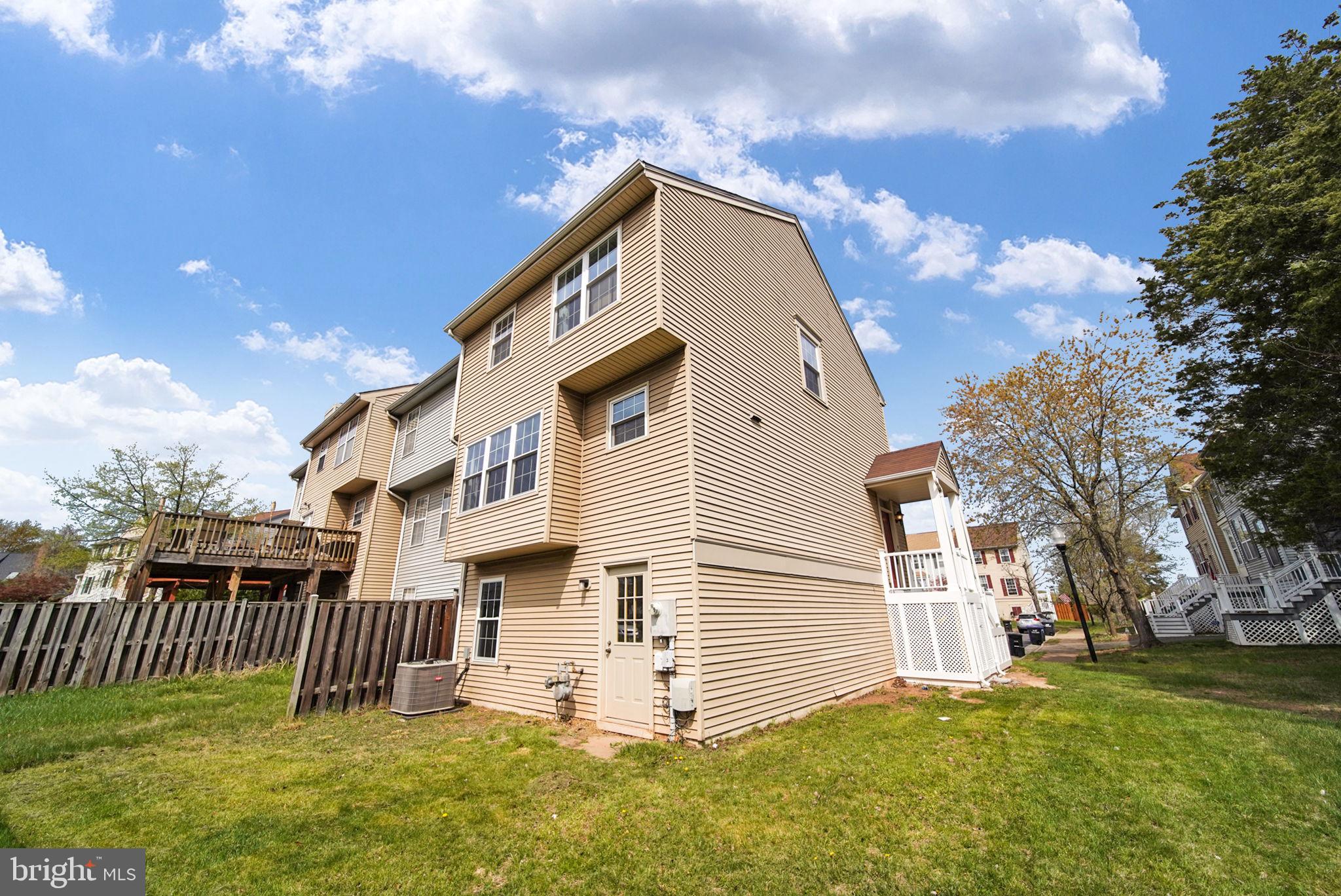 46665 Turnstone Square Sterling, VA 20164 - Photo 30 of 31 Rear Exterior