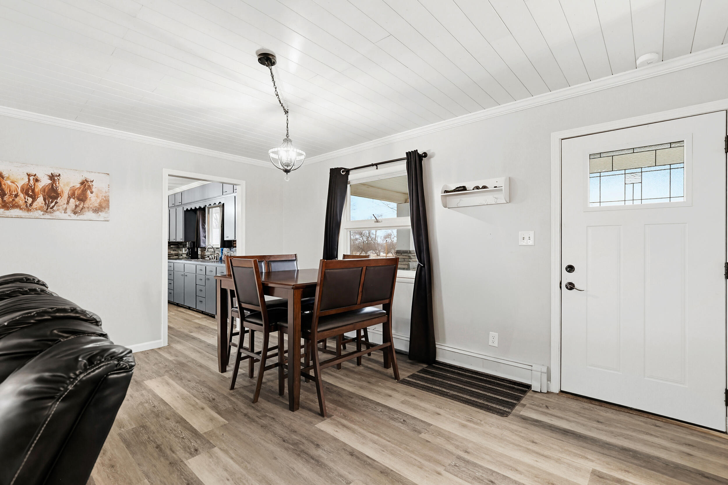 4090 Matthews Road Charlotte, MI 48813 - Photo 15 of 55 16_a-12