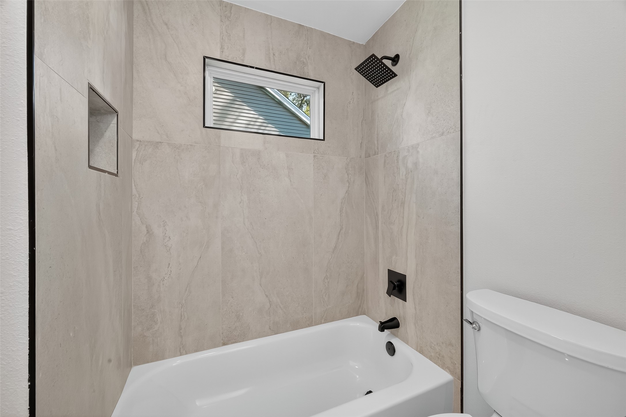 906 Eleanor Street Houston, TX 77009 - Photo 38 of 47 Not shown is the storage area just to the left!