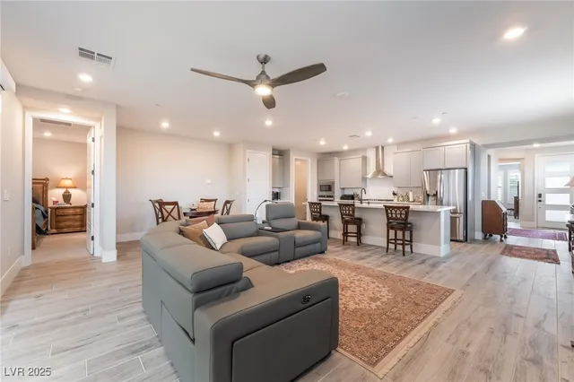 $485,000 | 9553 Jadeite Lane, Las Vegas, NV 89143