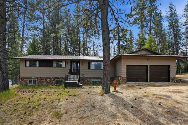 $650,000 | 1 Happy Hollow Drive, Garden Valley, ID 83622