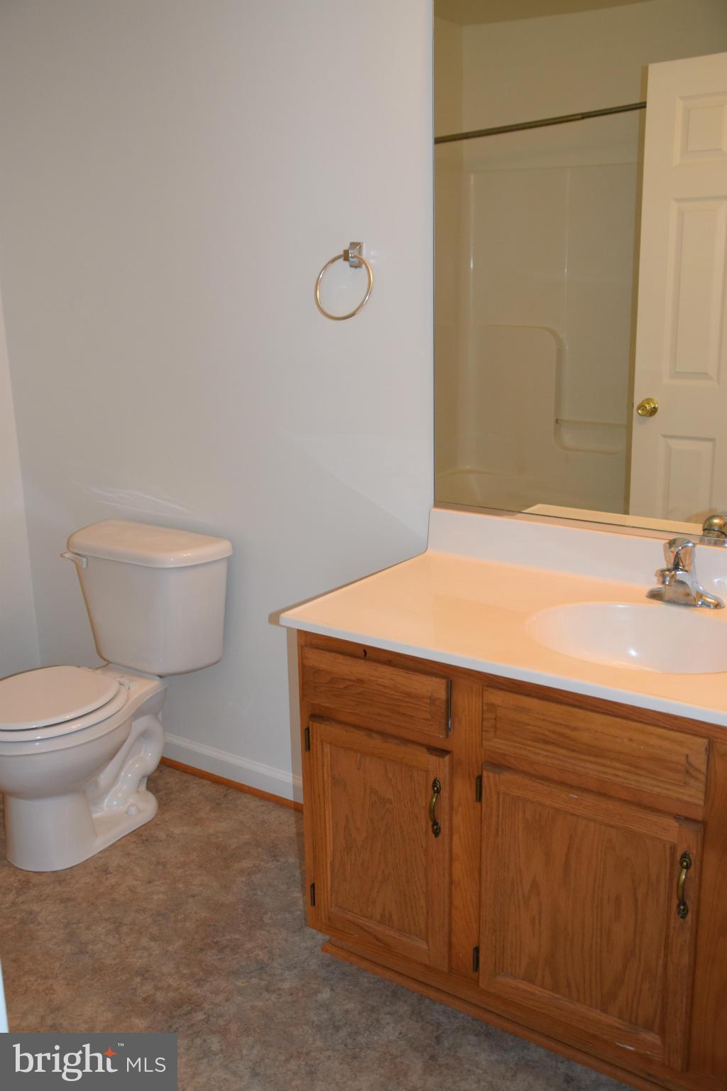 109 North Marshall Street Ranson, WV 25438 - Photo 14 of 24 Bath (Master)
