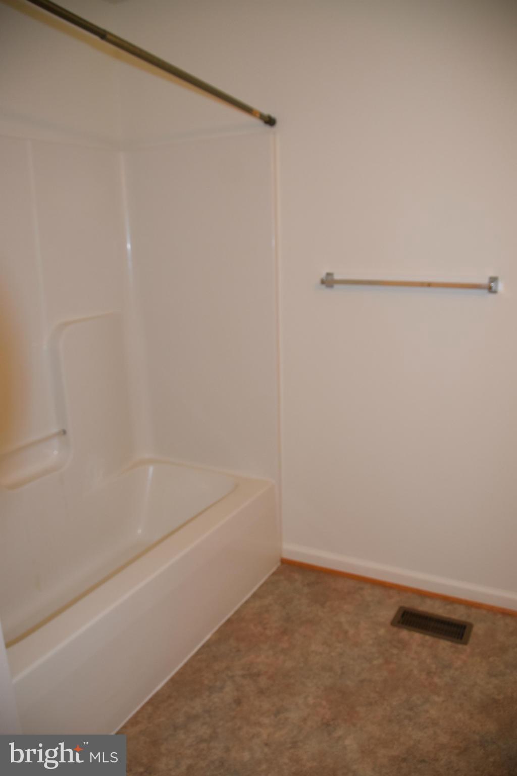 109 North Marshall Street Ranson, WV 25438 - Photo 15 of 24 Bath (Master)