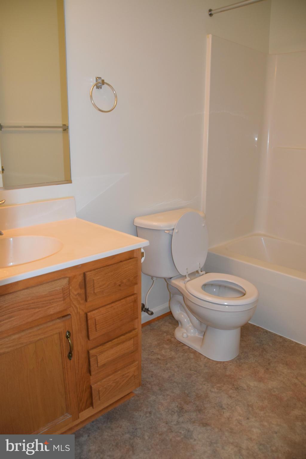 109 North Marshall Street Ranson, WV 25438 - Photo 16 of 24 Bath