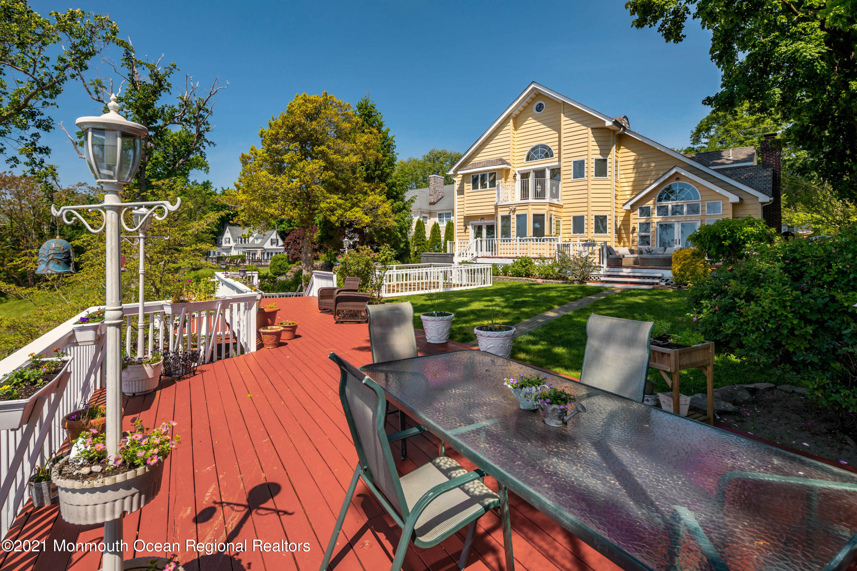 38 Conover Lane Red Bank, NJ 07701 - Photo 48 of 65 11_Back Deck-10