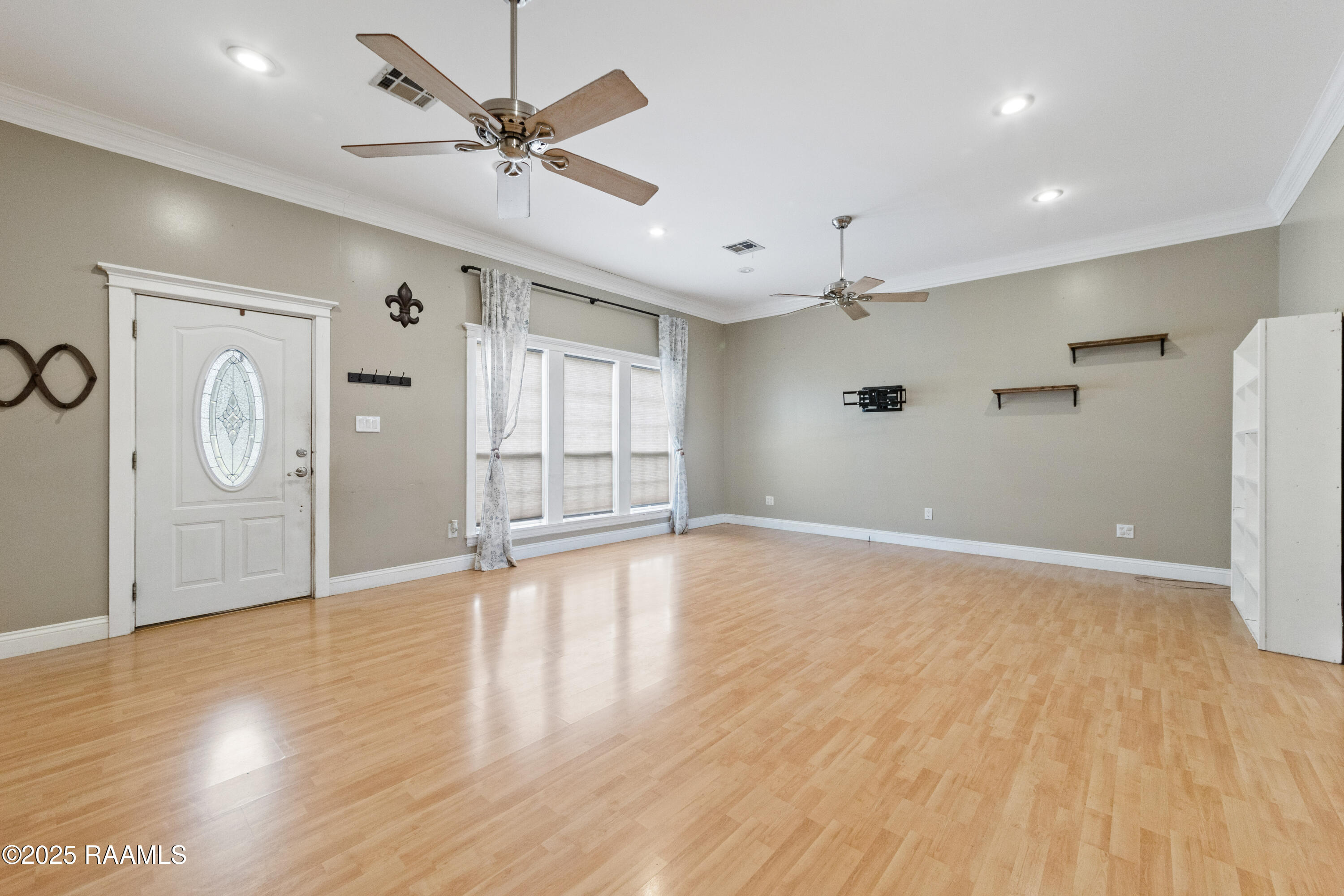 4229 Simon Road Crowley, LA 70526 - Photo 6 of 31 4229Simon-13