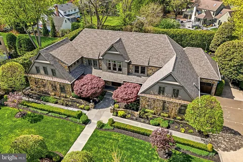 $2,300,000 | 728 Mill Street, Moorestown, NJ 08057