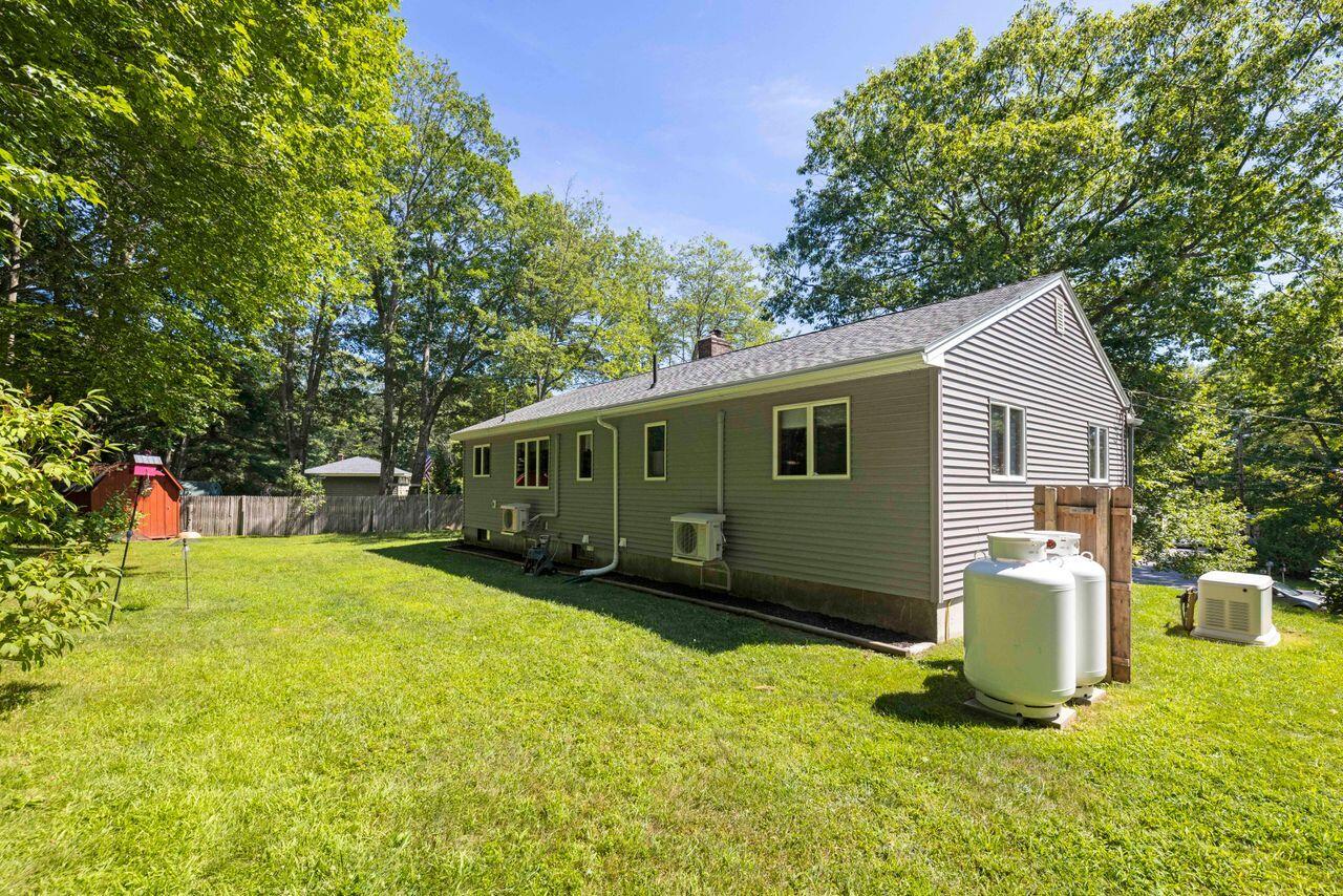 184 Foreside Road Topsham, ME 04086 - Photo 7 of 37 3G0A1971