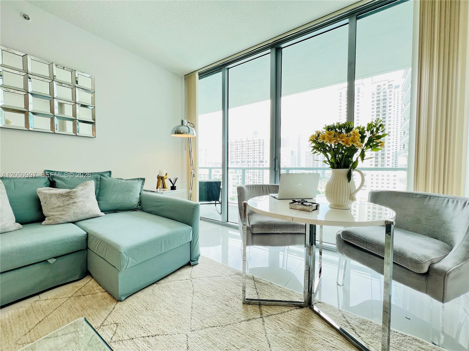 79 Southwest 12th Street, Unit 1510S Miami, FL 33130 - Photo 6 of 56
