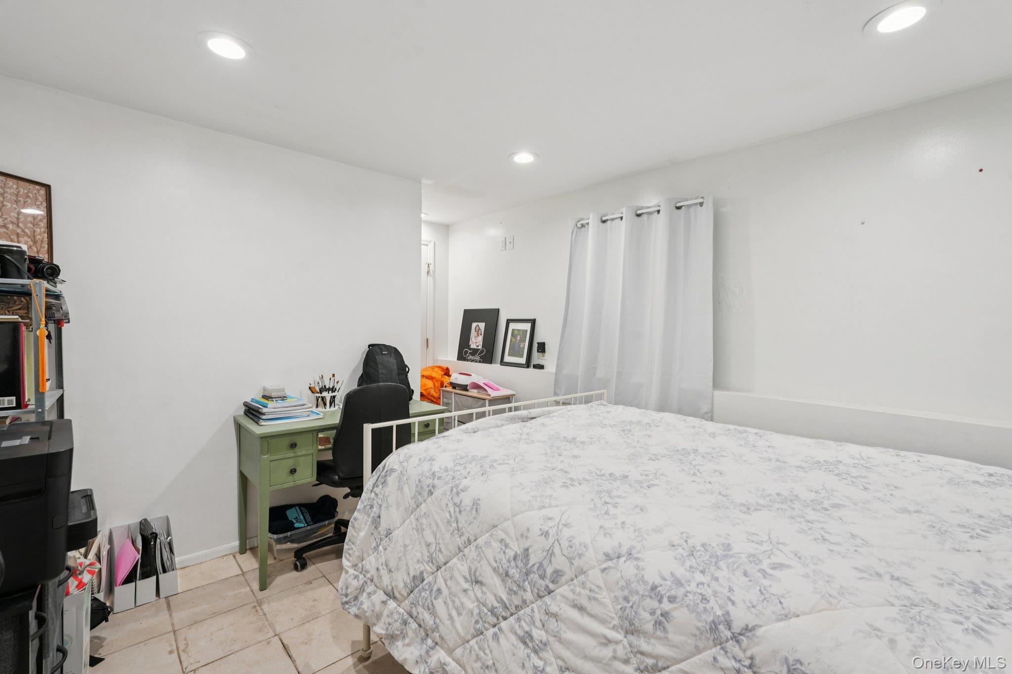 52 Pine Brook Road Monsey, NY 10952 - Photo 30 of 47 a bedroom with a bed and a desk in it