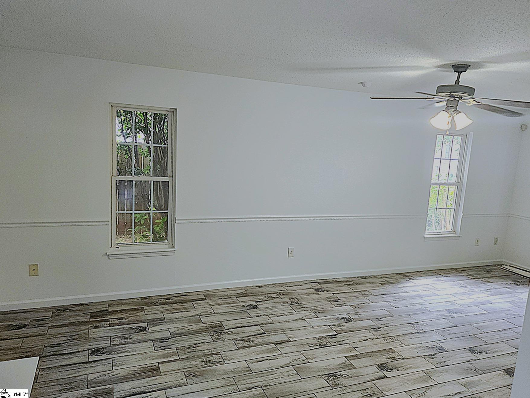 328 Springfield Circle Easley, SC 29642 - Photo 13 of 29 Gallery Image 13