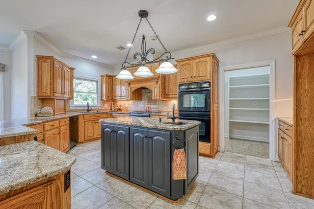 $895,777 | 111 Quitman Point, Chesnee, SC 29323