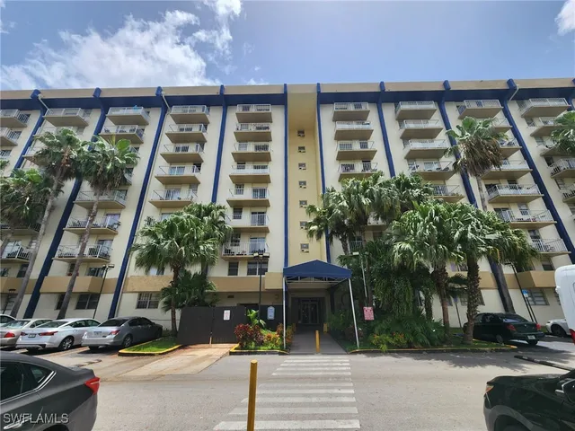 $199,900 | 801 Northwest 47th Avenue, Unit 119W, Miami, FL 33126