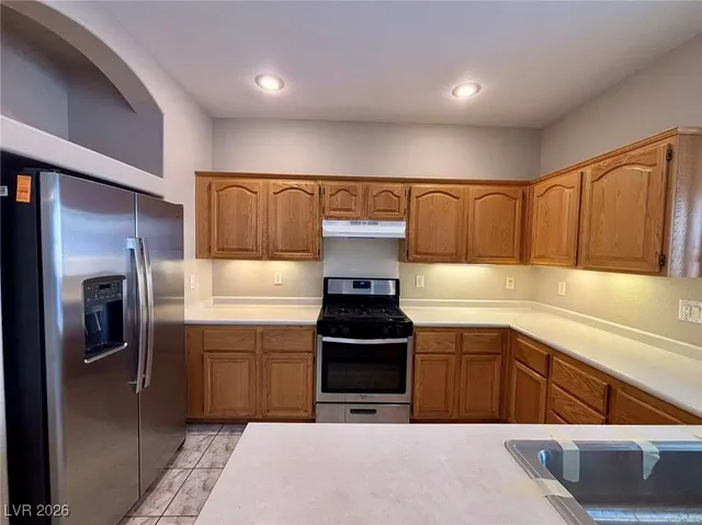 $2,000 | 8290 Golden Cypress Avenue, Las Vegas, NV 89117
