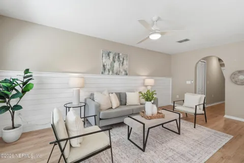 $207,000 | 11693 Hickory Oak Drive, Jacksonville, FL 32218