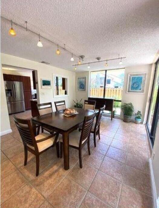 5705 Fox Hollow Drive, Unit B Boca Raton, FL 33486 - Photo 3 of 30 3