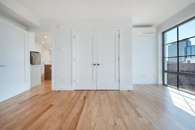 $1,200,000 | 77 Clarkson Avenue, Unit 7A | Prospect Lefferts Gardens