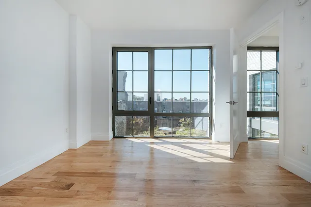 $1,200,000 | 77 Clarkson Avenue, Unit 7A | Prospect Lefferts Gardens