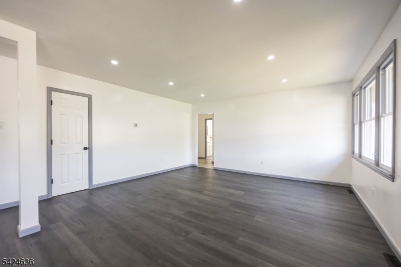 1720 Chews Landing Road Blackwood, NJ 08012 - Photo 18 of 23