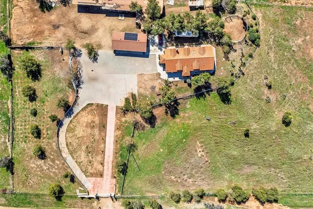 $899,000 | 22695 Margarth Street, Perris, CA 92570