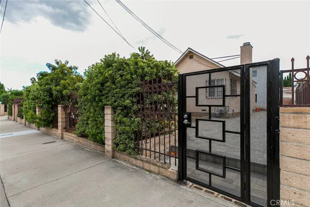 $3,100 | 8157 Varna Avenue, Panorama City, CA 91402