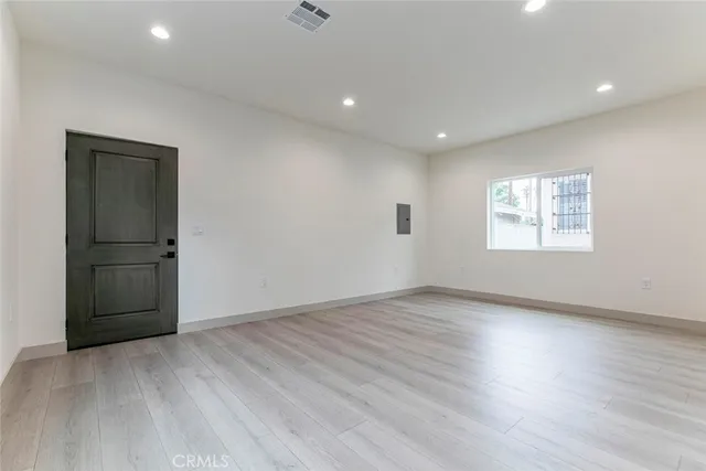 $3,100 | 8157 Varna Avenue, Panorama City, CA 91402