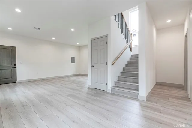 $3,100 | 8157 Varna Avenue, Panorama City, CA 91402