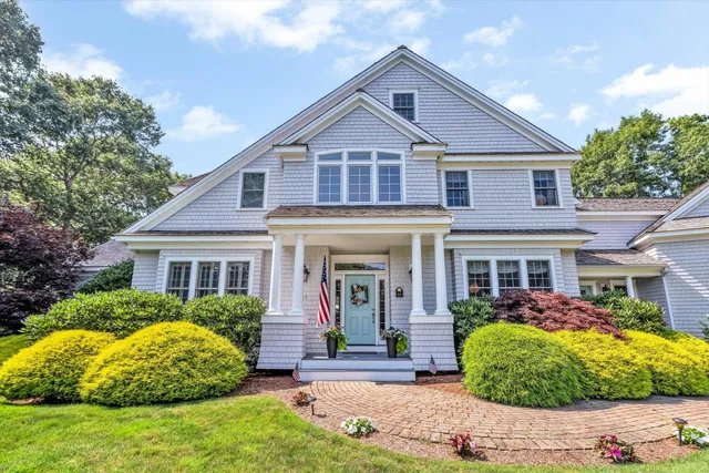 $2,349,000 | 11 Teal Circle, Mashpee, MA 02649