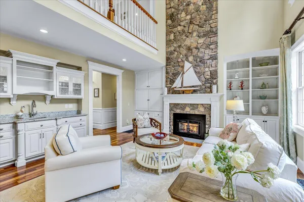 $2,349,000 | 11 Teal Circle, Mashpee, MA 02649