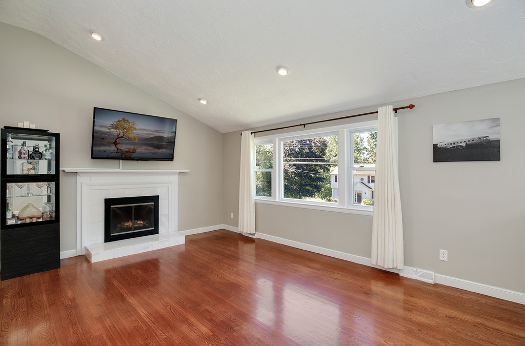 20 Morningside Avenue Natick, MA 01760 - Photo 7 of 23