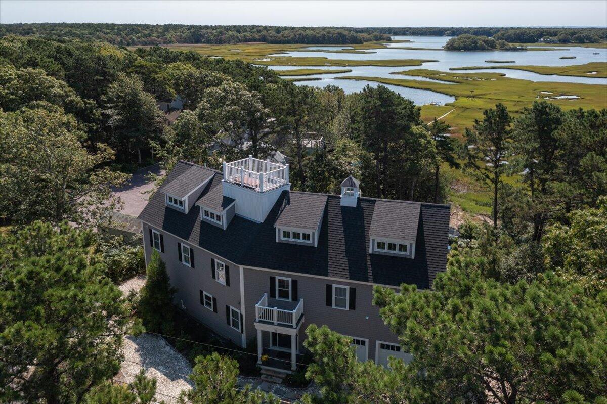31 Amy Brown Road Mashpee, MA 02649 - Photo 1 of 95 082-31Amy-182