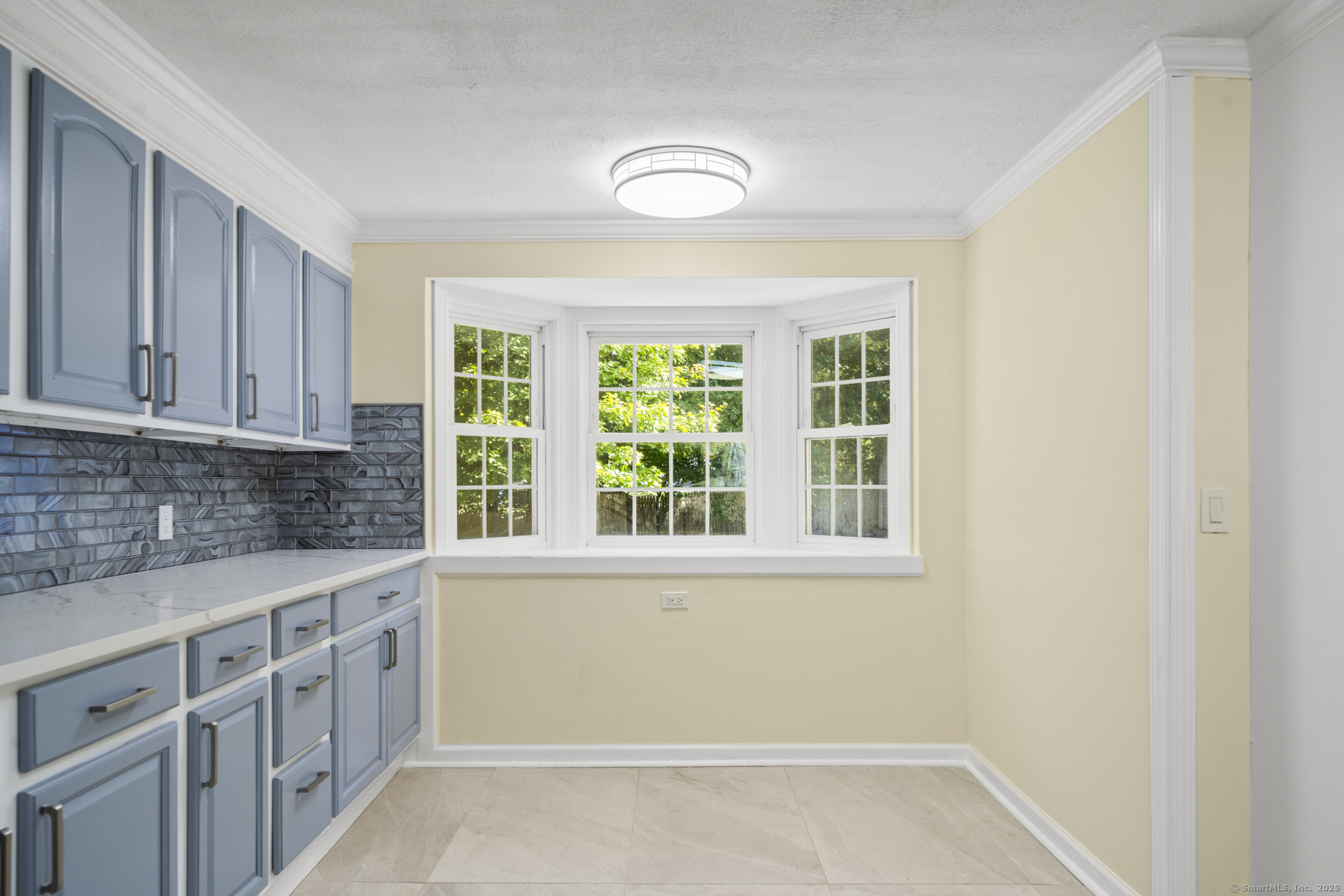 20 Rosina Road Hamden, CT 06514 - Photo 12 of 40 an empty room with windows