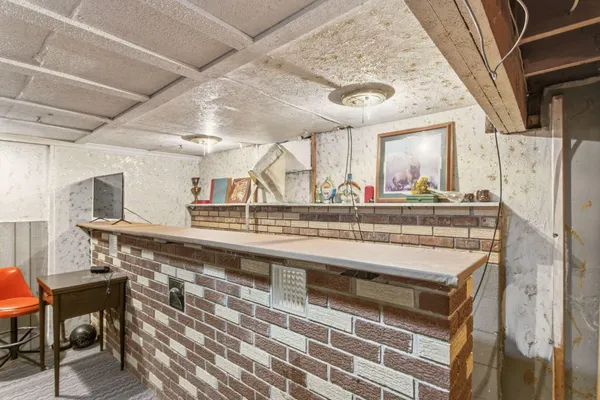 $154,900 | 910 North Washington Avenue, Battle Creek, MI 49037