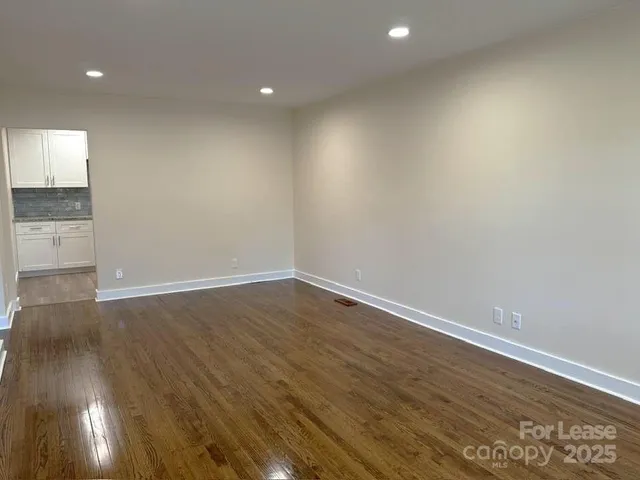 $1,650 | 19612 Oak Street, Unit 5, Cornelius, NC 28031