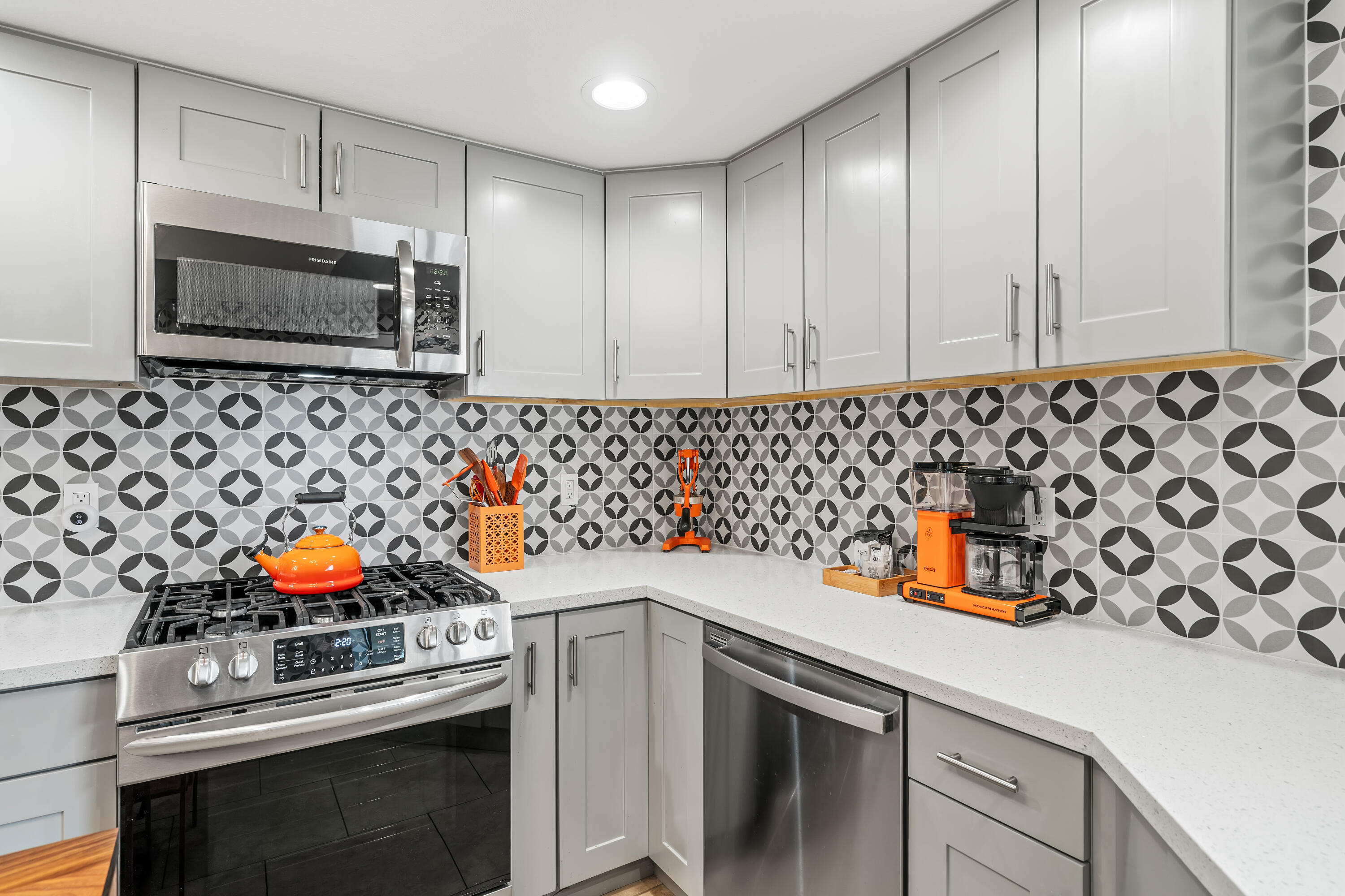 3155 Ramon Road, Unit 904 Palm Springs, CA 92264 - Photo 21 of 44 IMG-24