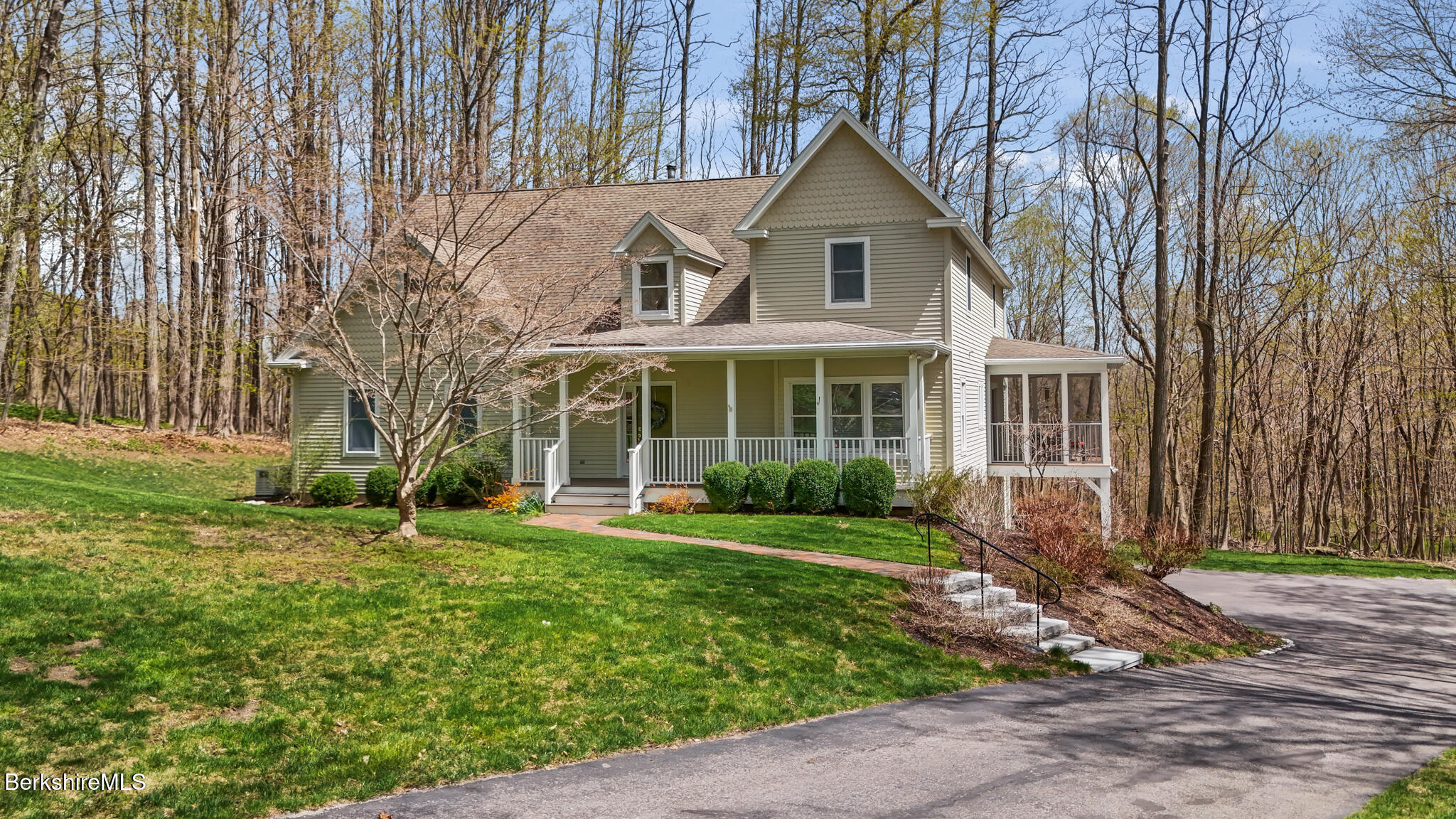 257 West Mountain Road Lenox, MA 01240 - Photo 3 of 67 257WMountainRd,Lenox,MA-2