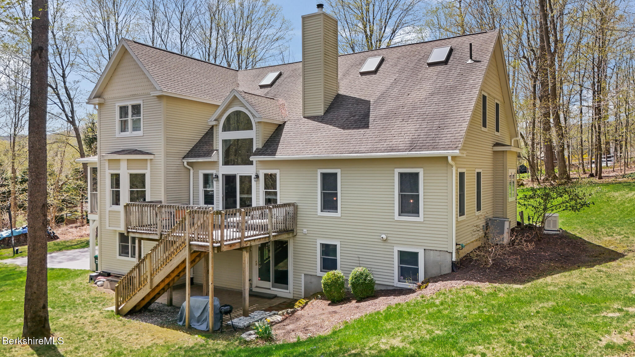 257 West Mountain Road Lenox, MA 01240 - Photo 62 of 67 257WMountainRd,Lenox,MA-62