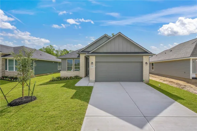 $306,900 | 2790 Buccaneer Trail, Bryan, TX 77803