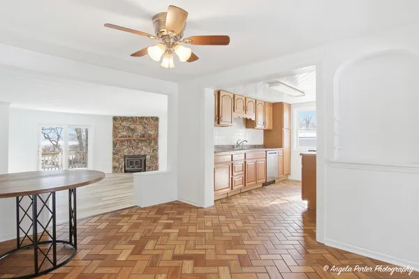 $309,000 | 40541 North Highway 83, Antioch, IL 60002