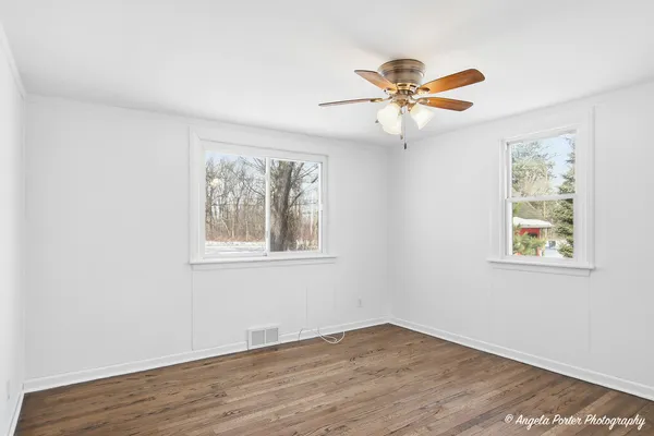 $309,000 | 40541 North Highway 83, Antioch, IL 60002