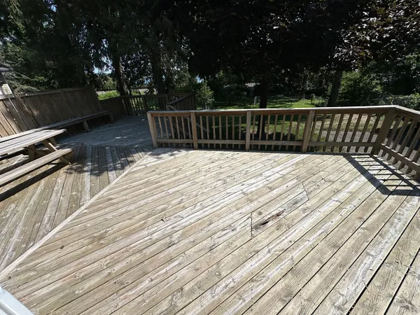 $309,000 | 40541 North Highway 83, Antioch, IL 60002