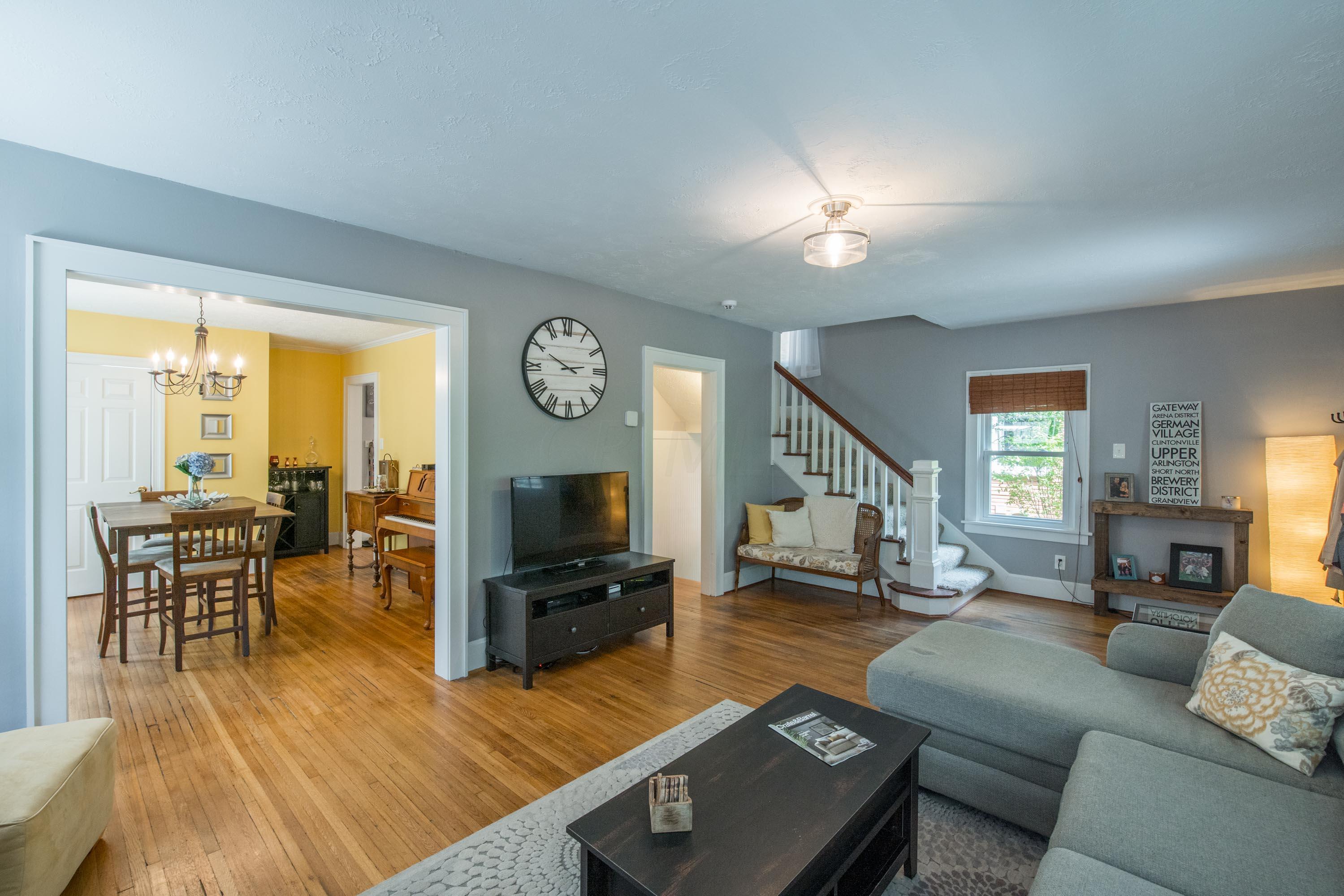 336 Tibet Road Columbus, OH 43202 - Photo 6 of 35