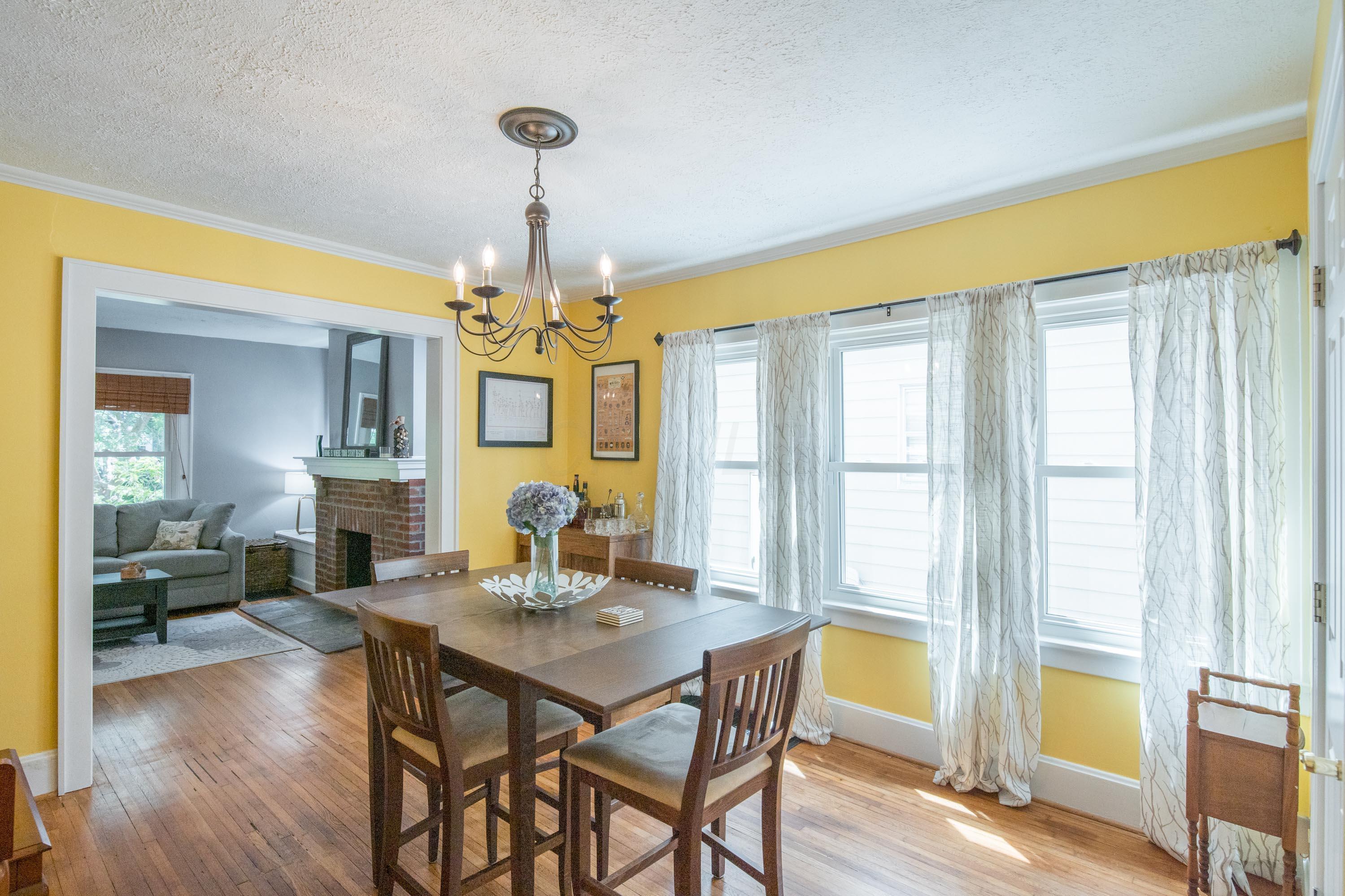 336 Tibet Road Columbus, OH 43202 - Photo 10 of 35