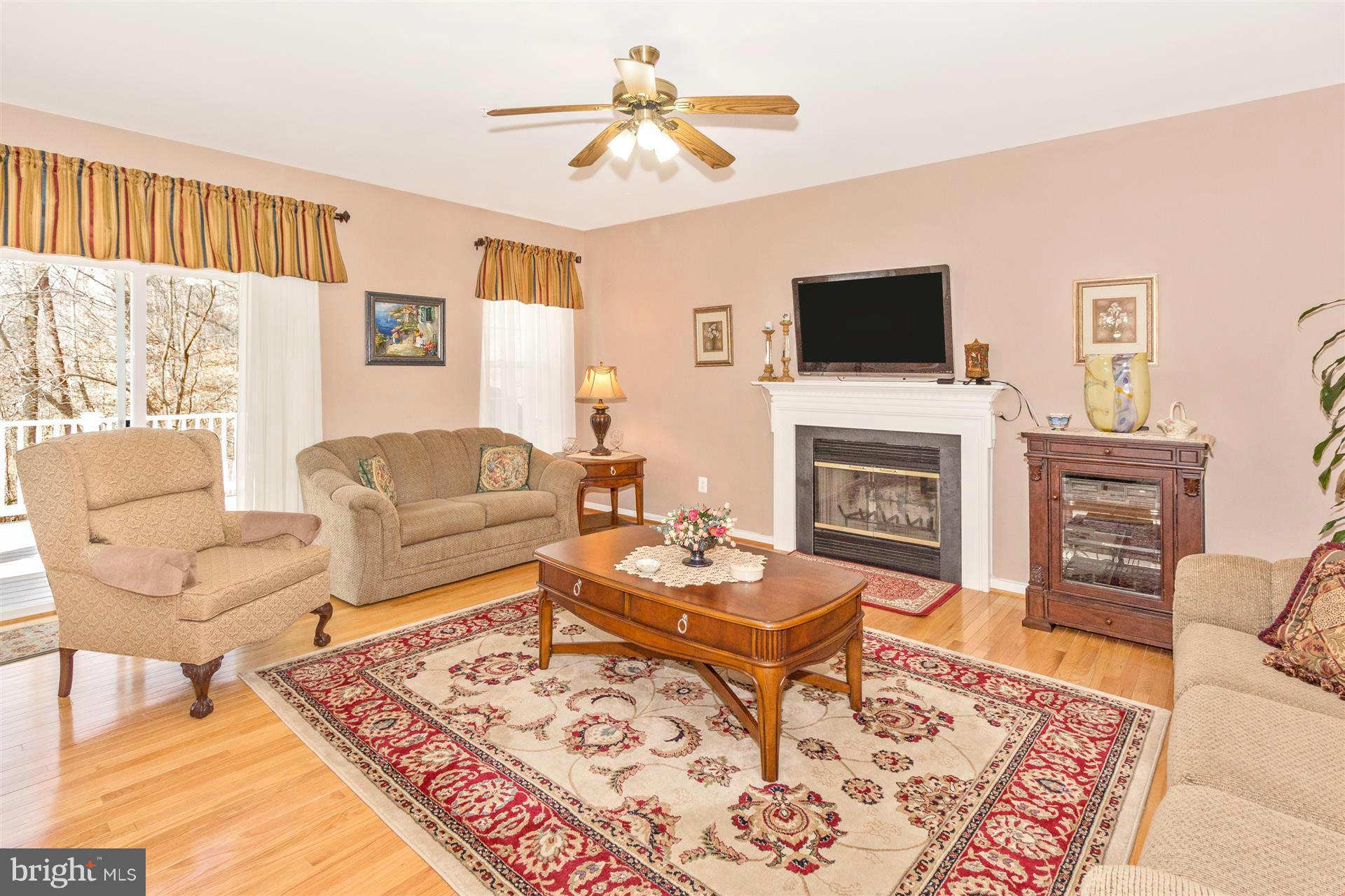 11300 Snowden Pond Road Laurel, MD 20708 - Photo 16 of 29 Family Room