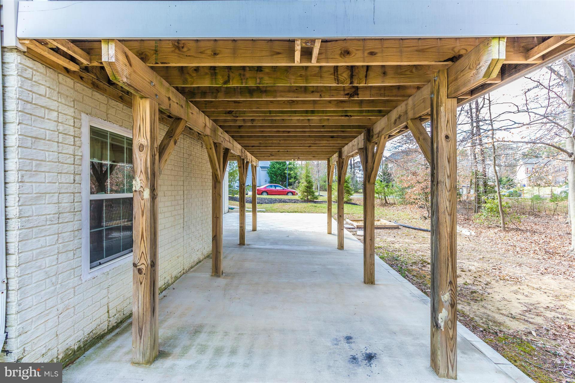 11300 Snowden Pond Road Laurel, MD 20708 - Photo 10 of 29 Exterior (Rear)