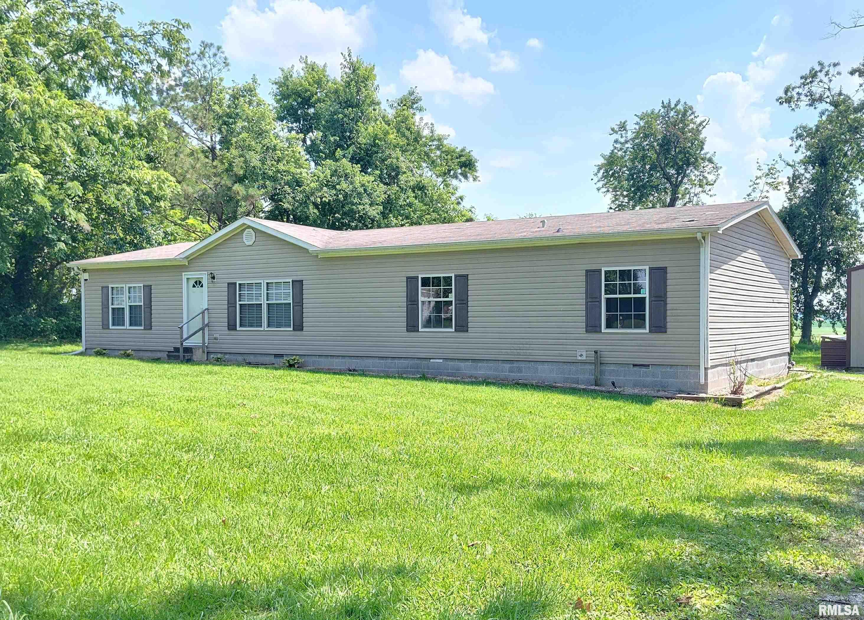 45 Davis Ridge Road Eldorado, IL 62930 - Photo 2 of 26 Gallery Image 2